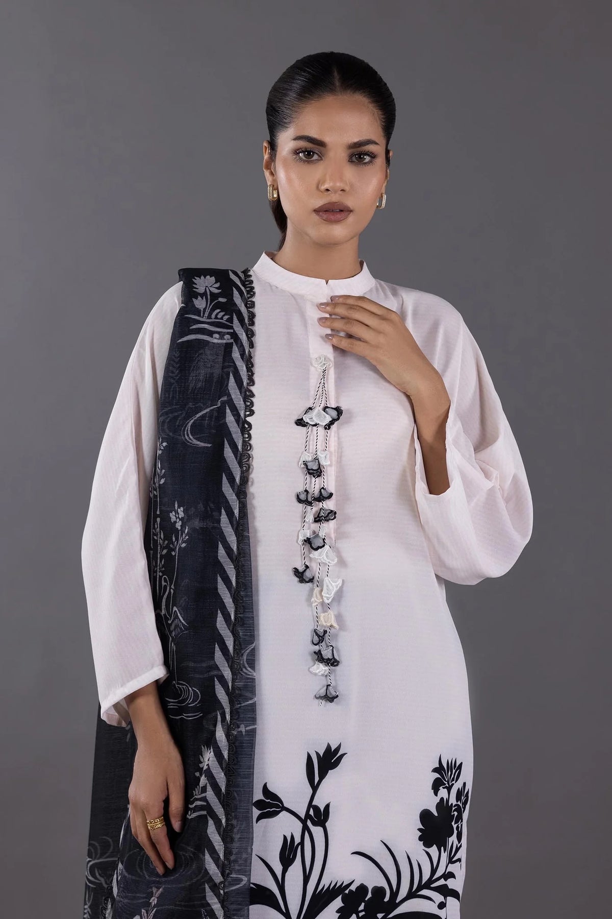 Sana Safinaz | Stitched Pret 2-Piece Crepe