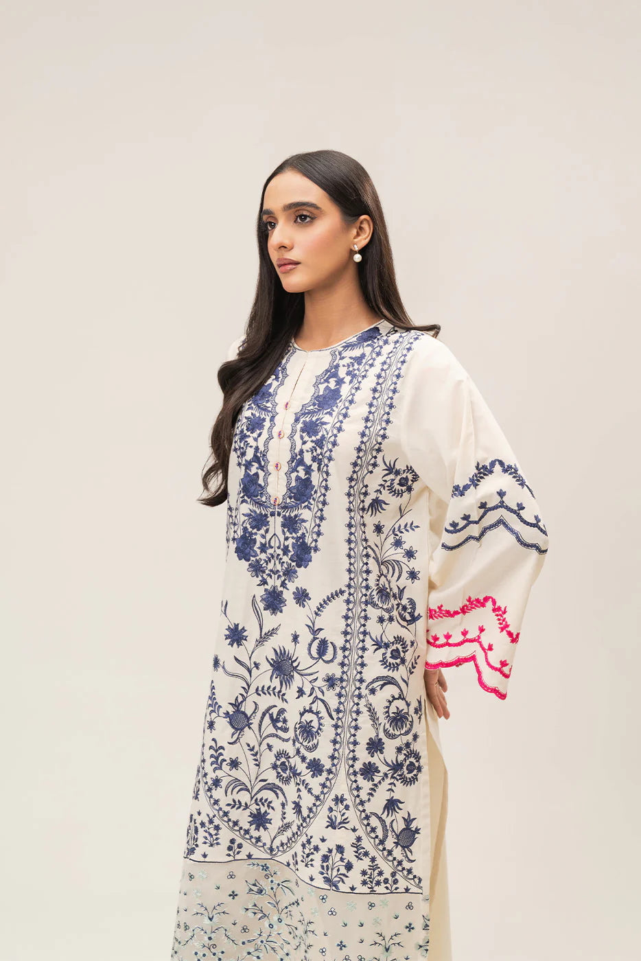 Beechtree | Embroidered Pret 2-Piece Lawn