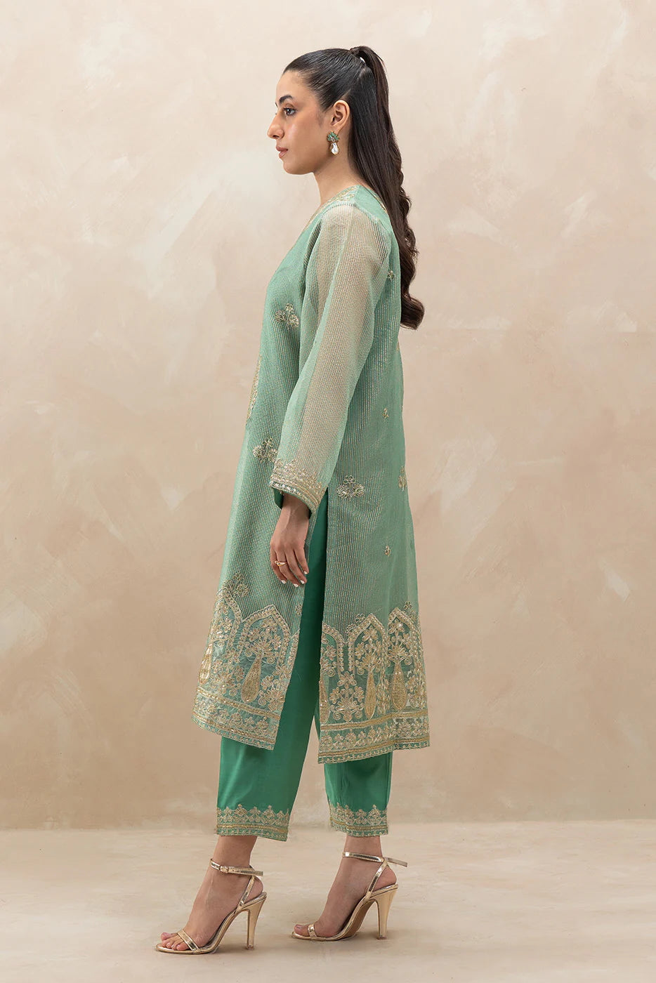 Beechtree | Embroidered Luxury Pret 2-Piece Organza