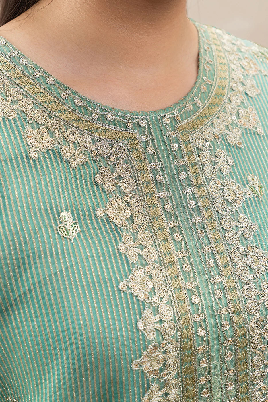 Beechtree | Embroidered Luxury Pret 2-Piece Organza