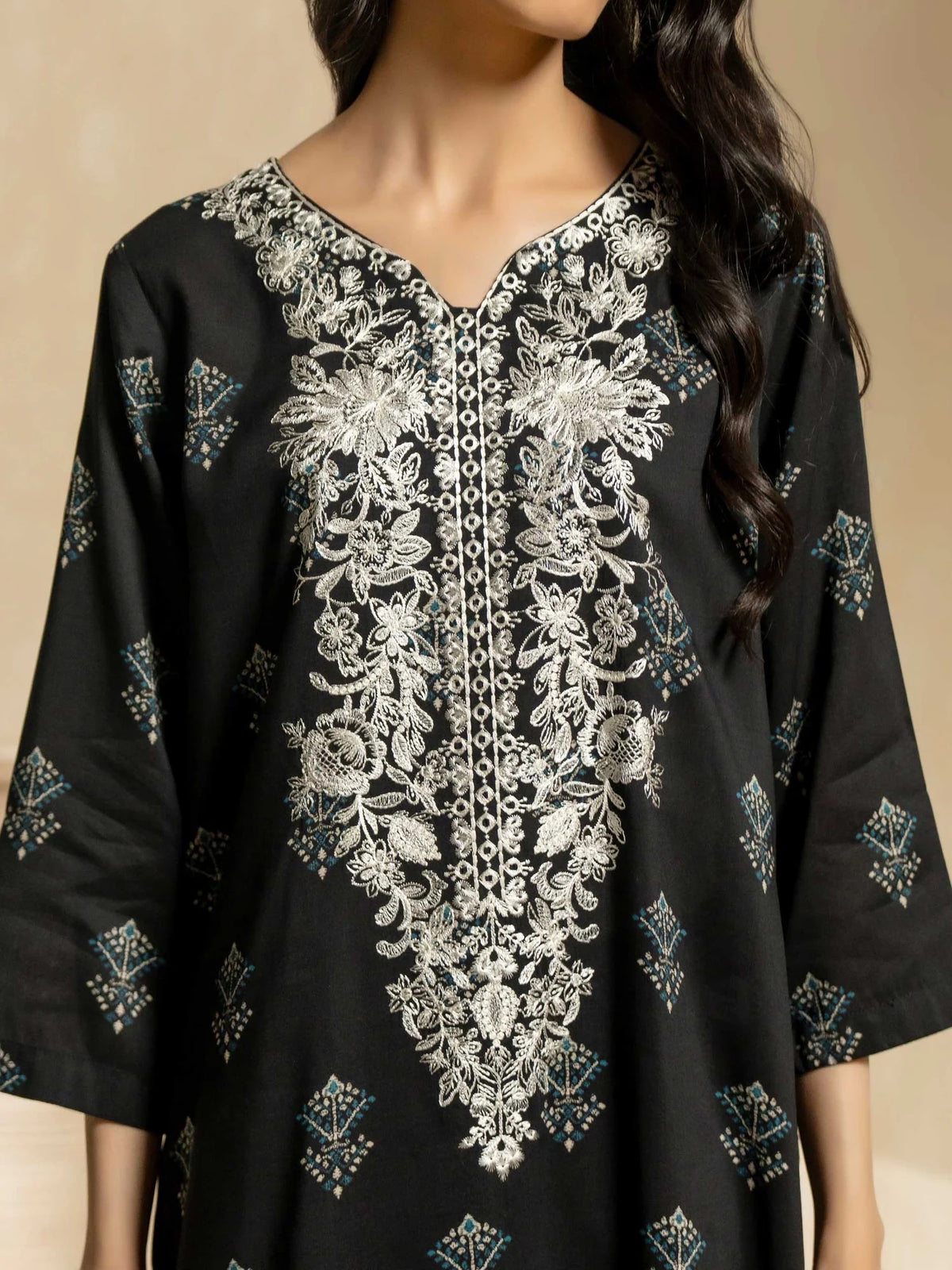 Limelight | Embroidered Pret 2-Piece Pret Viscose Lawn