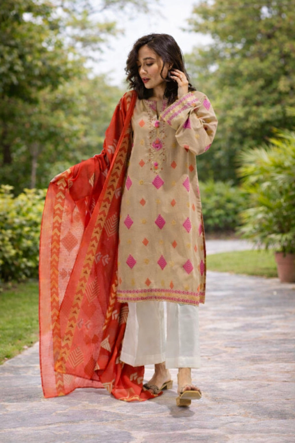 Revive | Embroidered Pret 2-Piece Jacquard